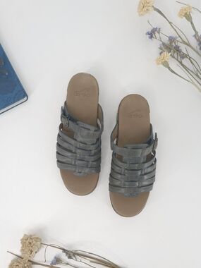 ✨Dansko Marion Blue Gray Leather Strappy Wedge Sandal Clog Slide 39✨